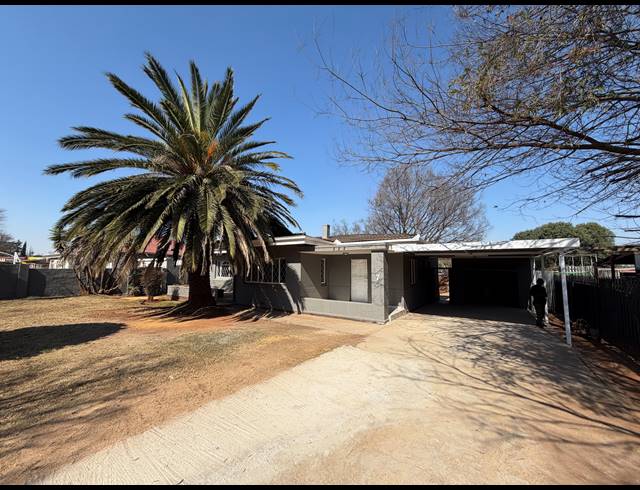3 BEDROOM HOUSE FOR SALE IN DALVIEW
